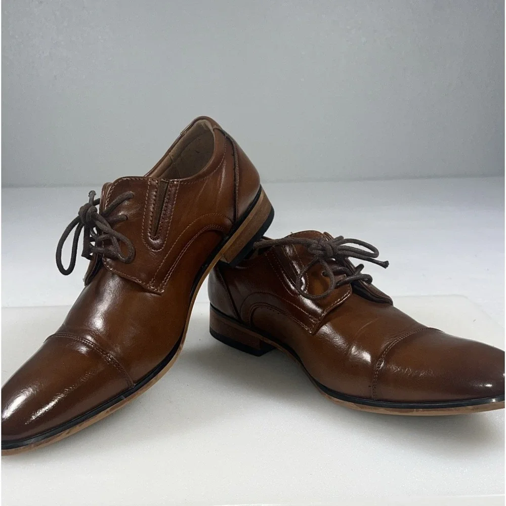Guess GMSULAI-R Men's 8.5 Cognac Cap Toe Oxford Dress Shoes Brown Lace Up Excell